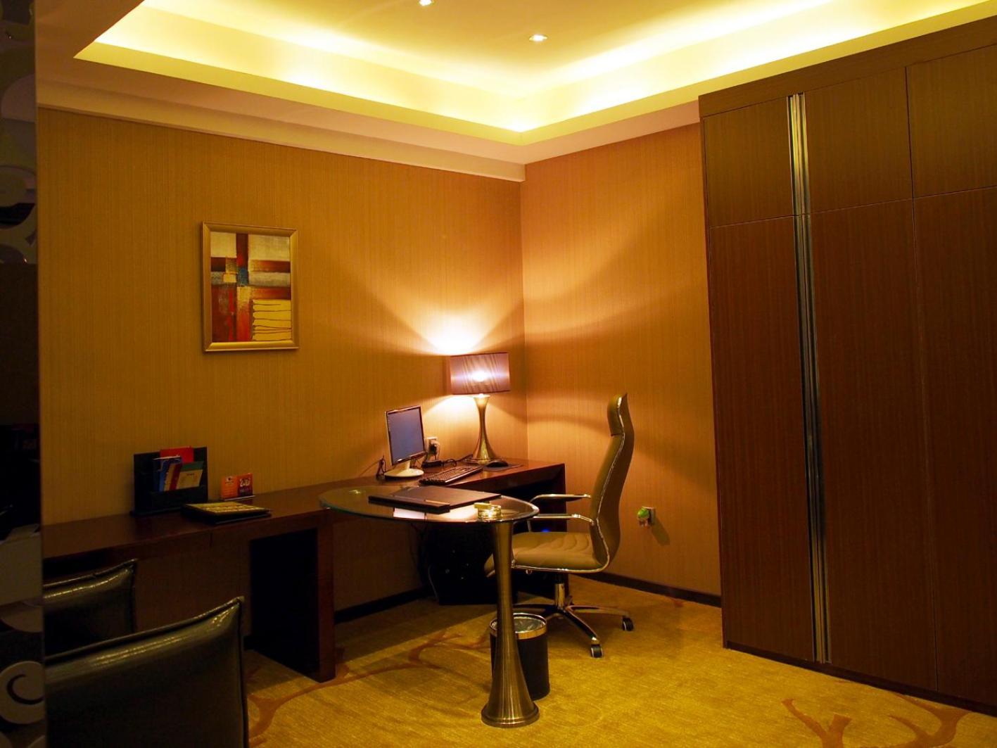 Chengdu Liwan International Hotel Exterior foto